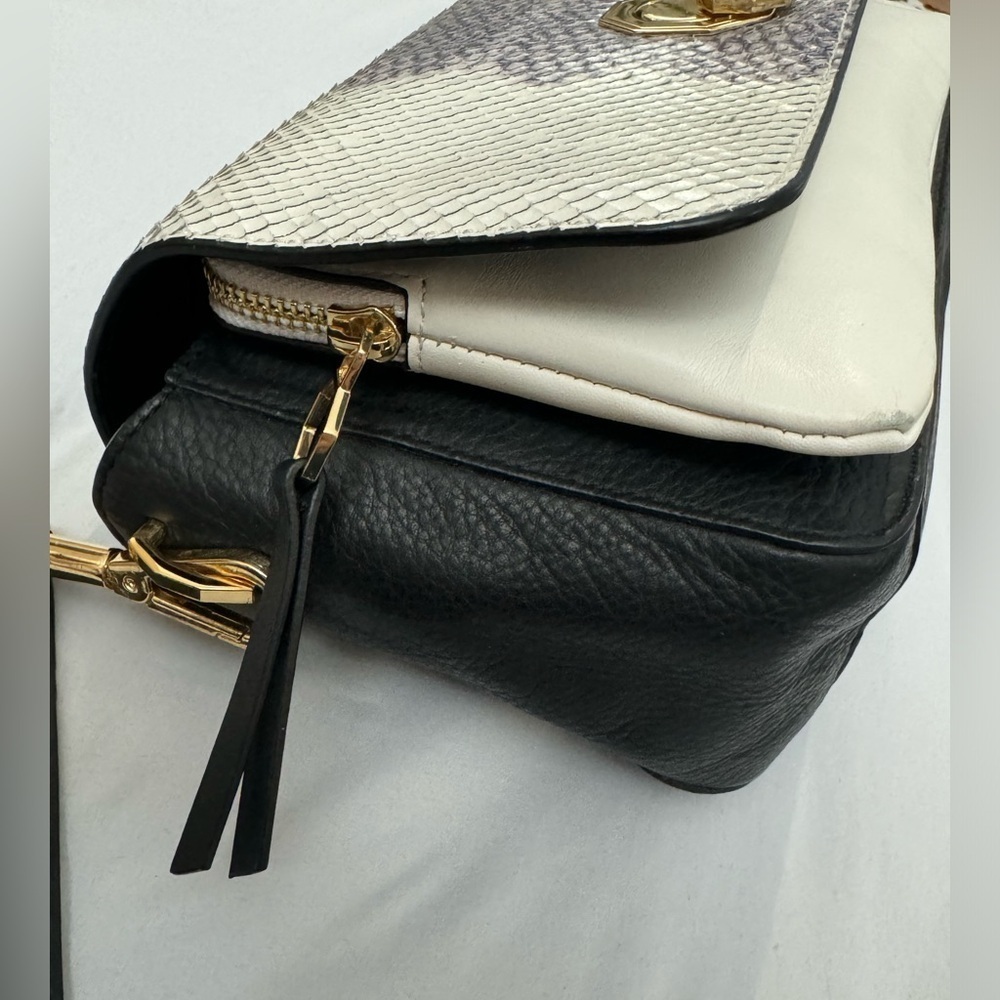 Louise et Cie Alis Genuine Leather SnakePrint White Black Purple Crossbody Purse - Picture 8 of 16